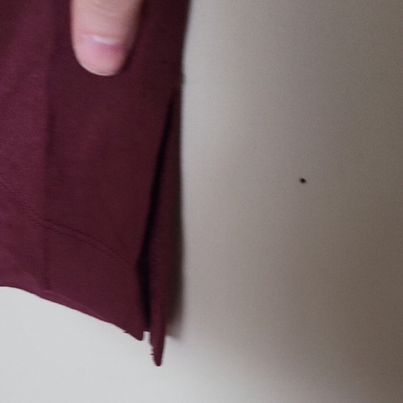 Wine Sleeveless Top - Picture 5 of 8